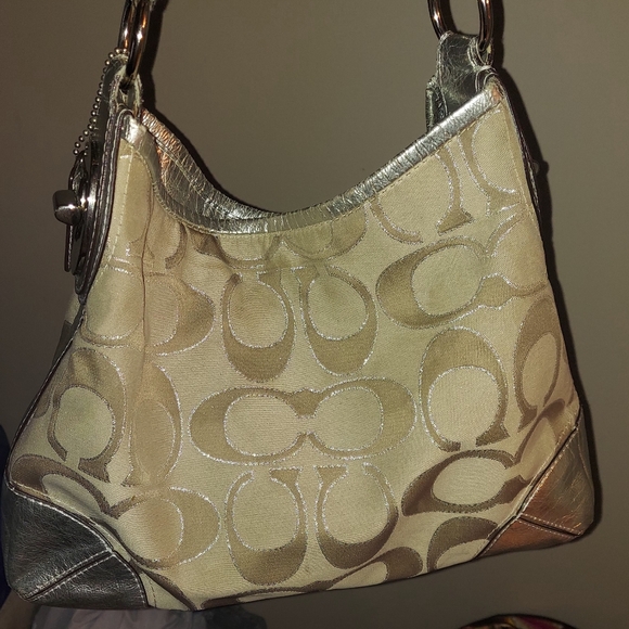 Coach Peyton  Gray and Silver Shoulder Bag - Picture 2 of 9